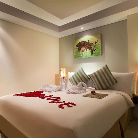 Swiss-Belcourt Bogor Hotell Exteriör bild