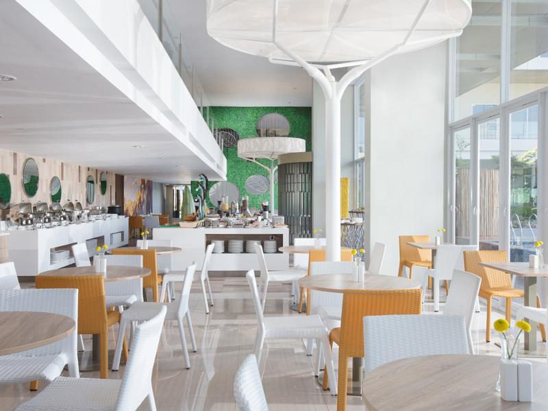 Swiss-Belcourt Bogor Hotell Exteriör bild