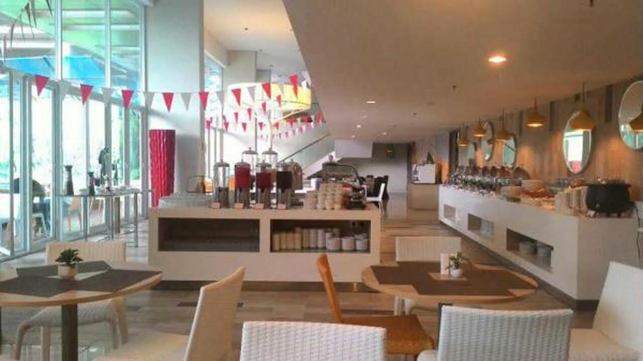 Swiss-Belcourt Bogor Hotell Exteriör bild